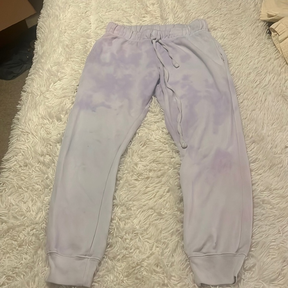 Comfy sweatpants, purple and white tie die with pockets